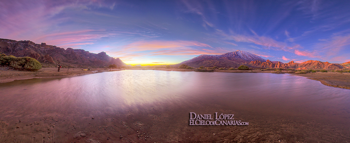 Pano Lago de Ucanca atardece